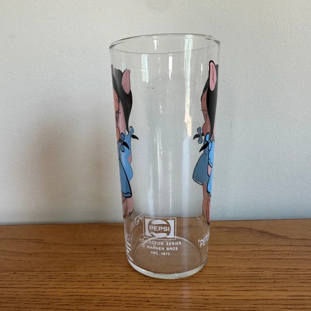 Vintage 1973 Pepsi Collector Series Petunia Pig Warner Bros Glass‎ Tumbler